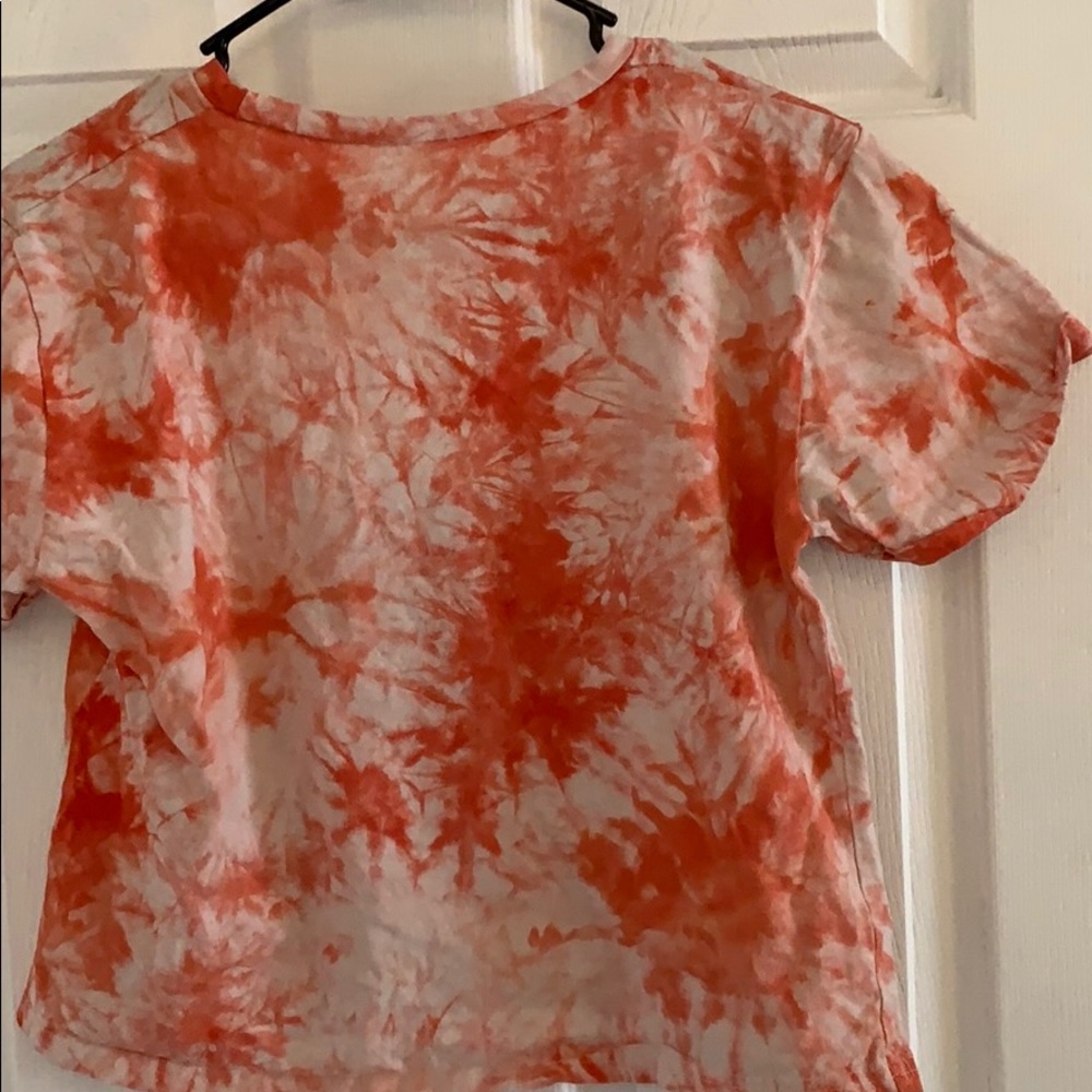 Crop top - Picture 2 of 3